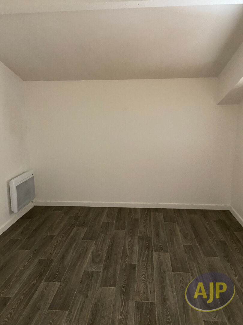 Appartement Saintes 3 pièce(s) 74.10 m2 - photo 8
