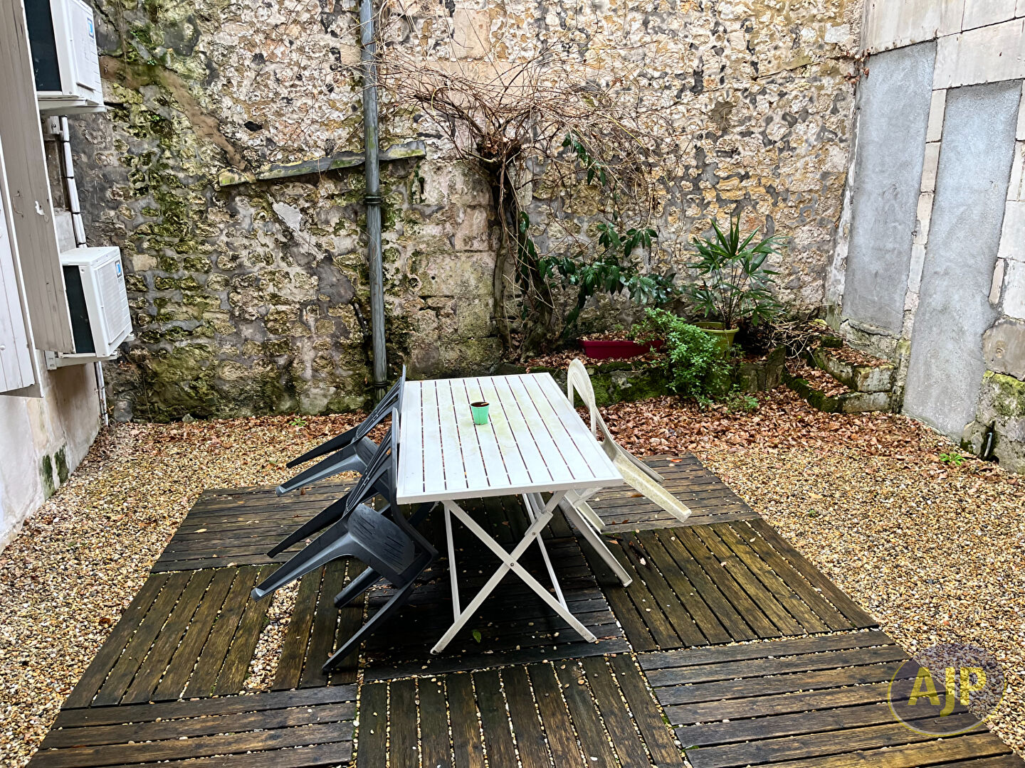 APPARTEMENT T2 - photo 6