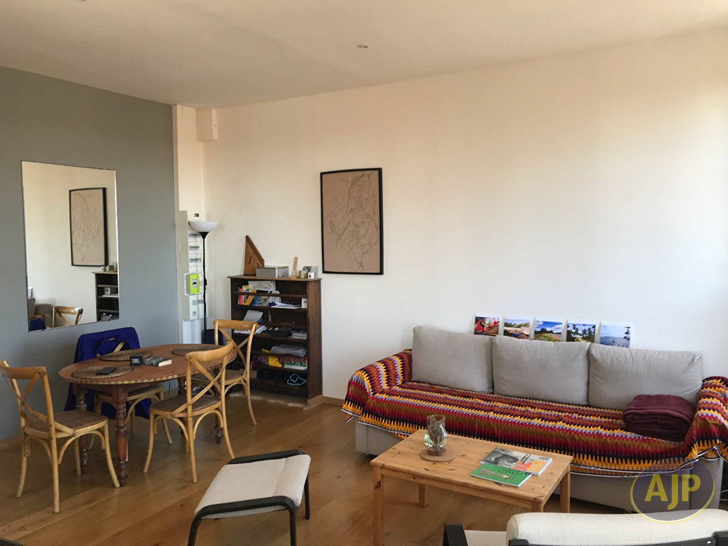 DUPLEX MEUBLÉ QUARTIER ST VIVIEN -  73.12 m2 - photo 5