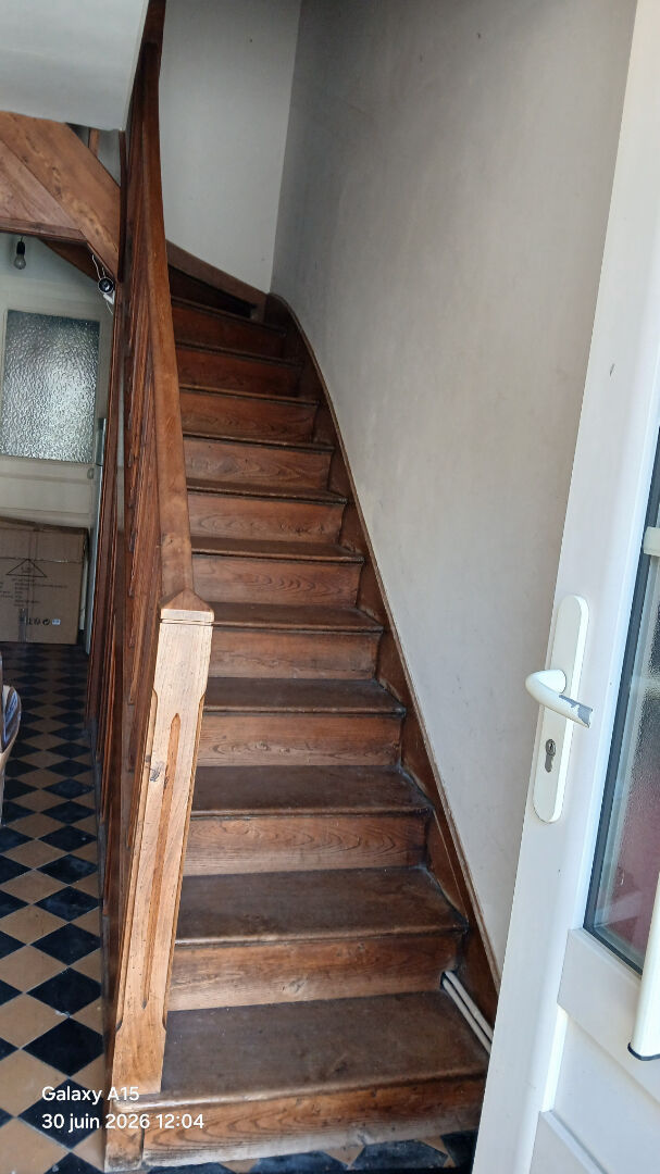 T3 DE 72M²- ST JEAN D'ANGELY - photo 10