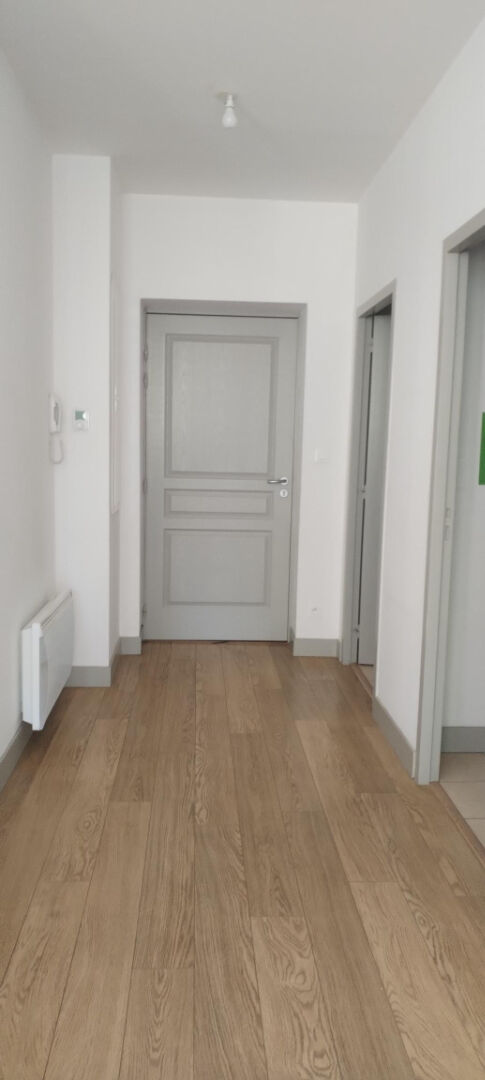 T2 BIS  65M² RESIDENCE LOUIS SERCAN - SAINTES RIVE GAUCHE - photo 6