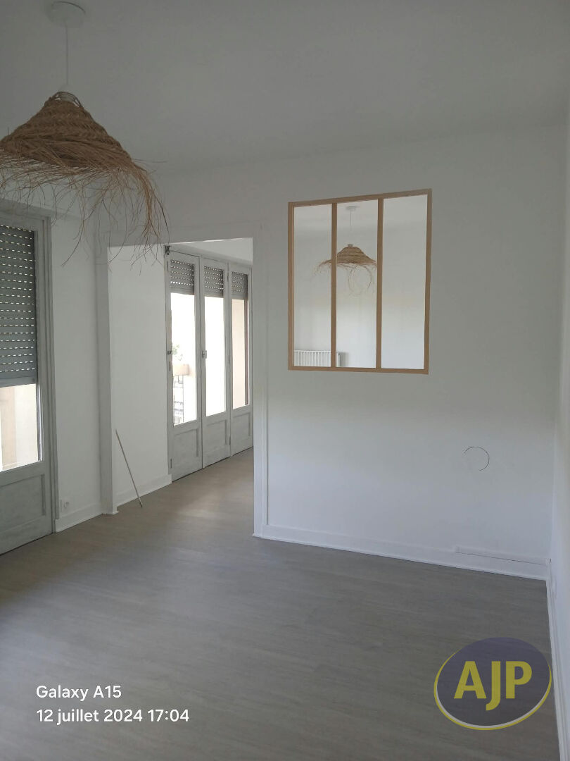 Coup de Coeur T2 rénové 53m² - Résidence de L'artois SAINTES RG - photo 2