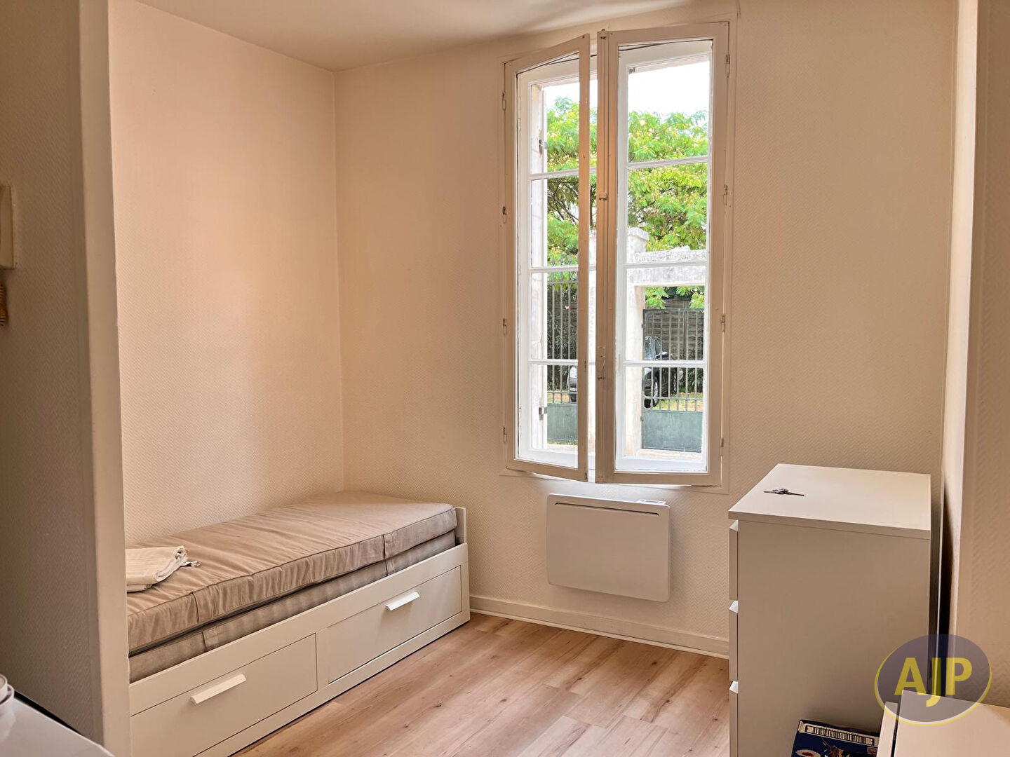 Studio meublé Saintes - photo 1