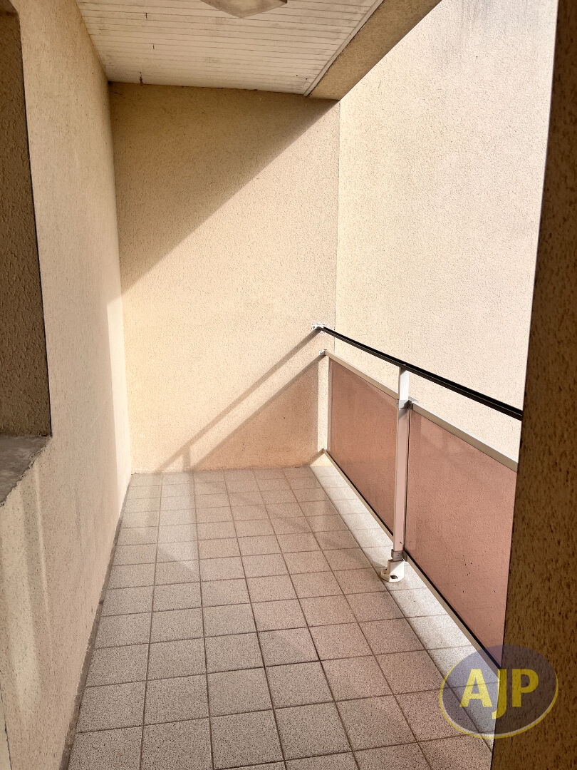APPARTEMENT T1 BIS AVEC BALCON - photo 7