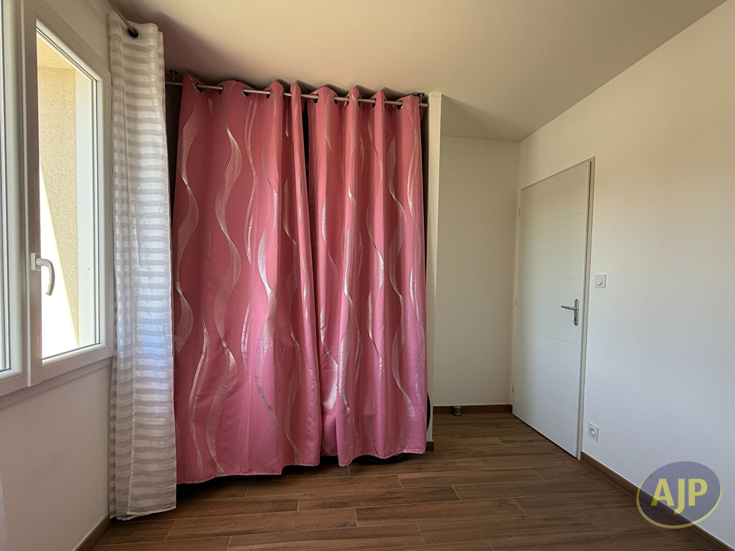 Maison Ecoyeux 5 pièce(s) 103.42 m2 - photo 4