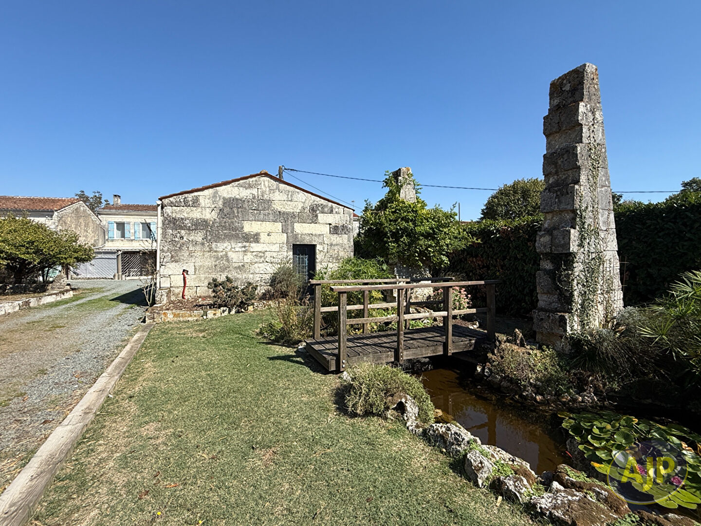 Maison Nieul Les Saintes - photo 1