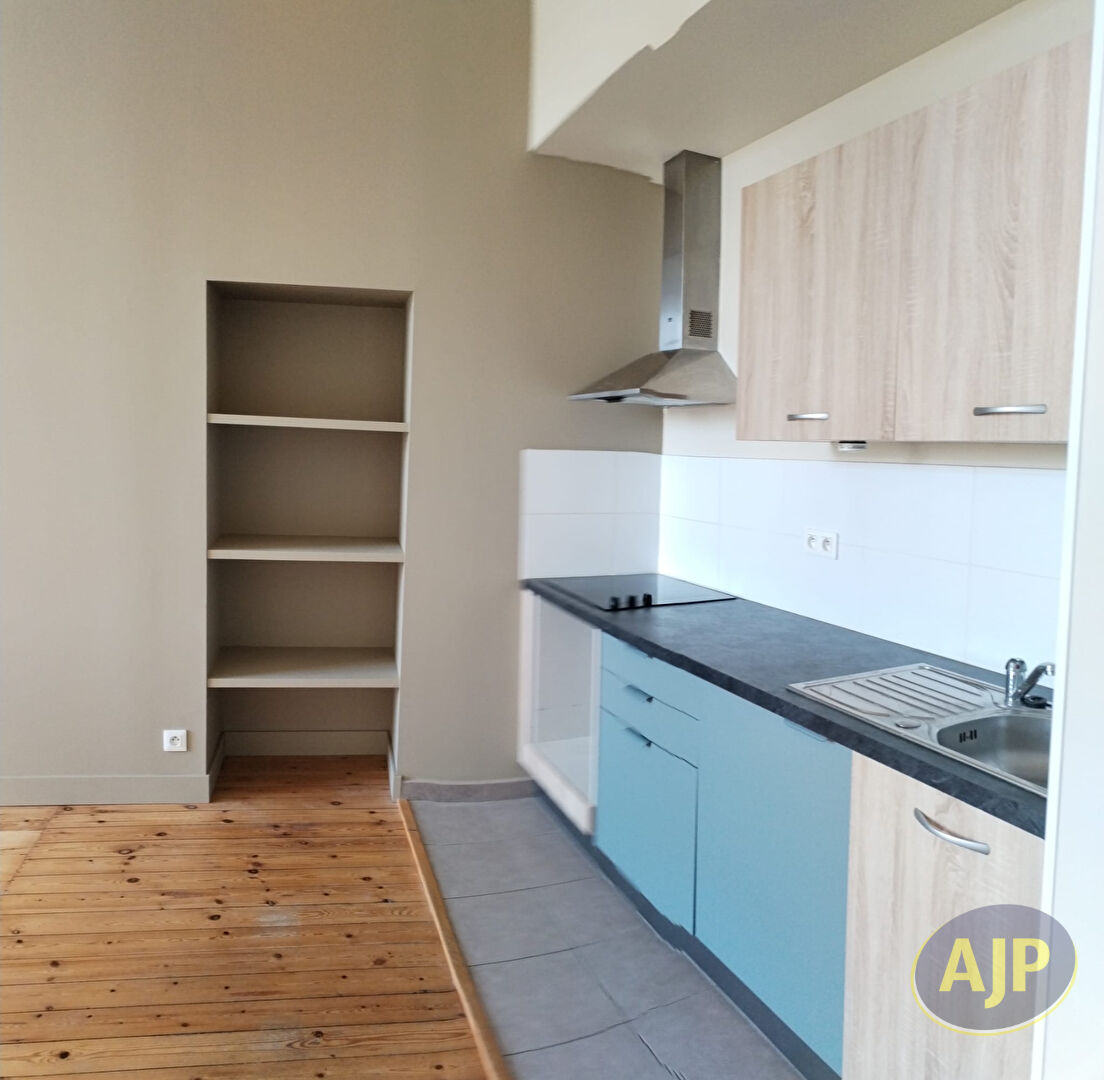 Appartement  Saintes 2 pièce(s) 35.15 m2 - photo 8