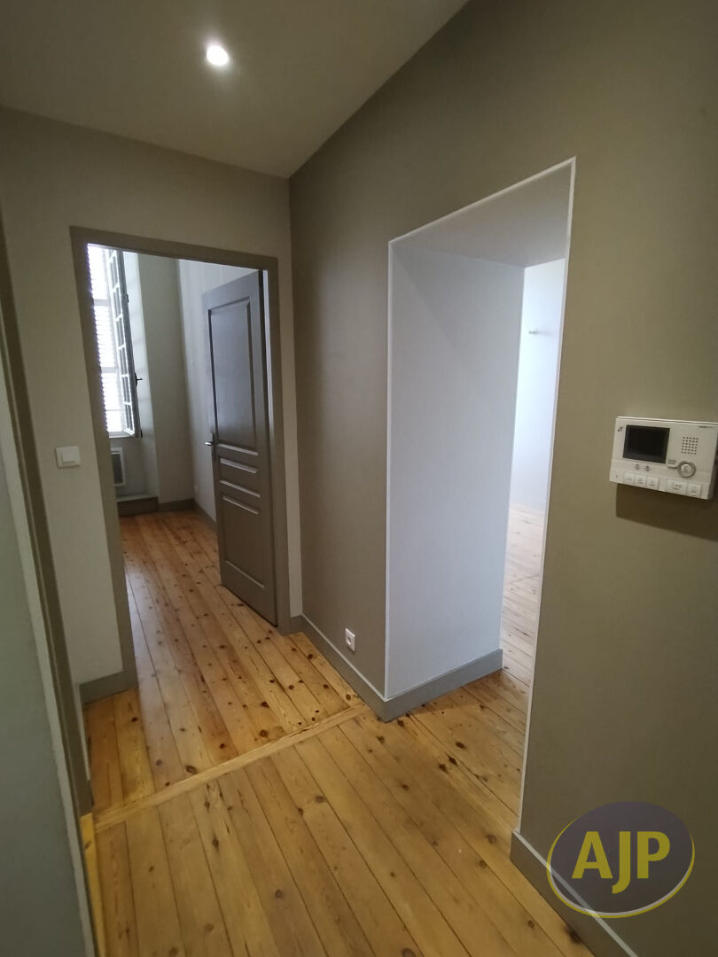 Appartement  Saintes 2 pièce(s) 35.15 m2 - photo 11