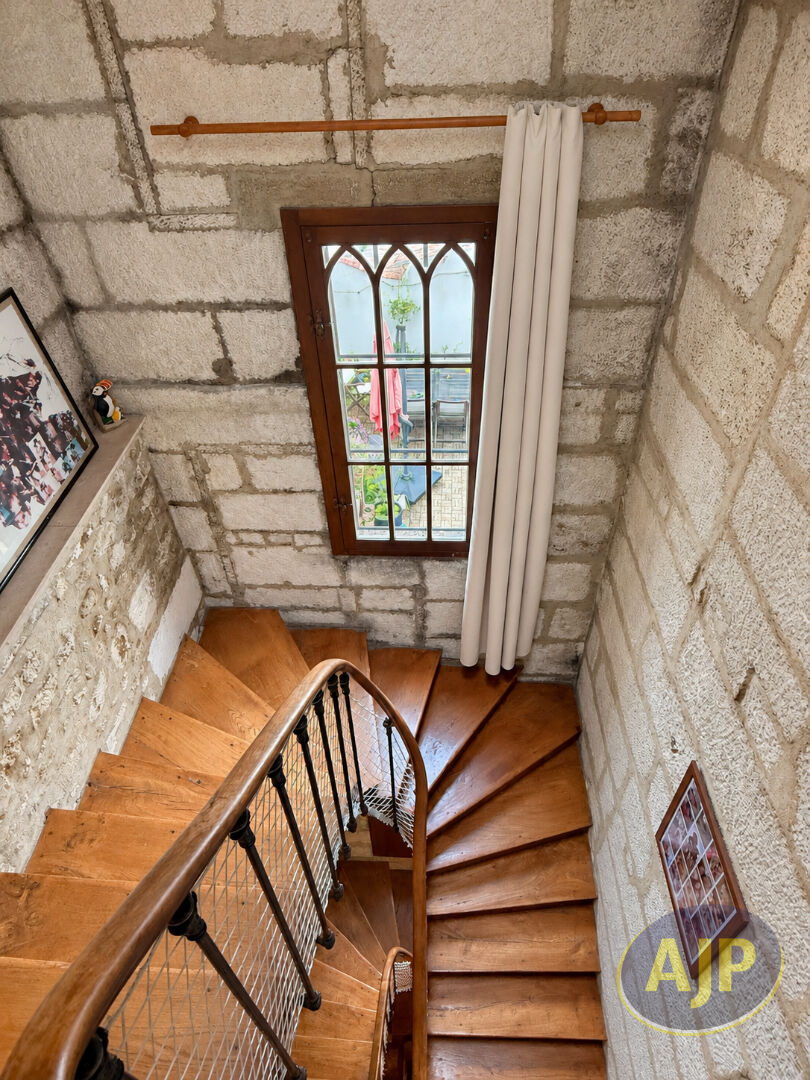 MAISON  SAINTES 4 Chambres - photo 12