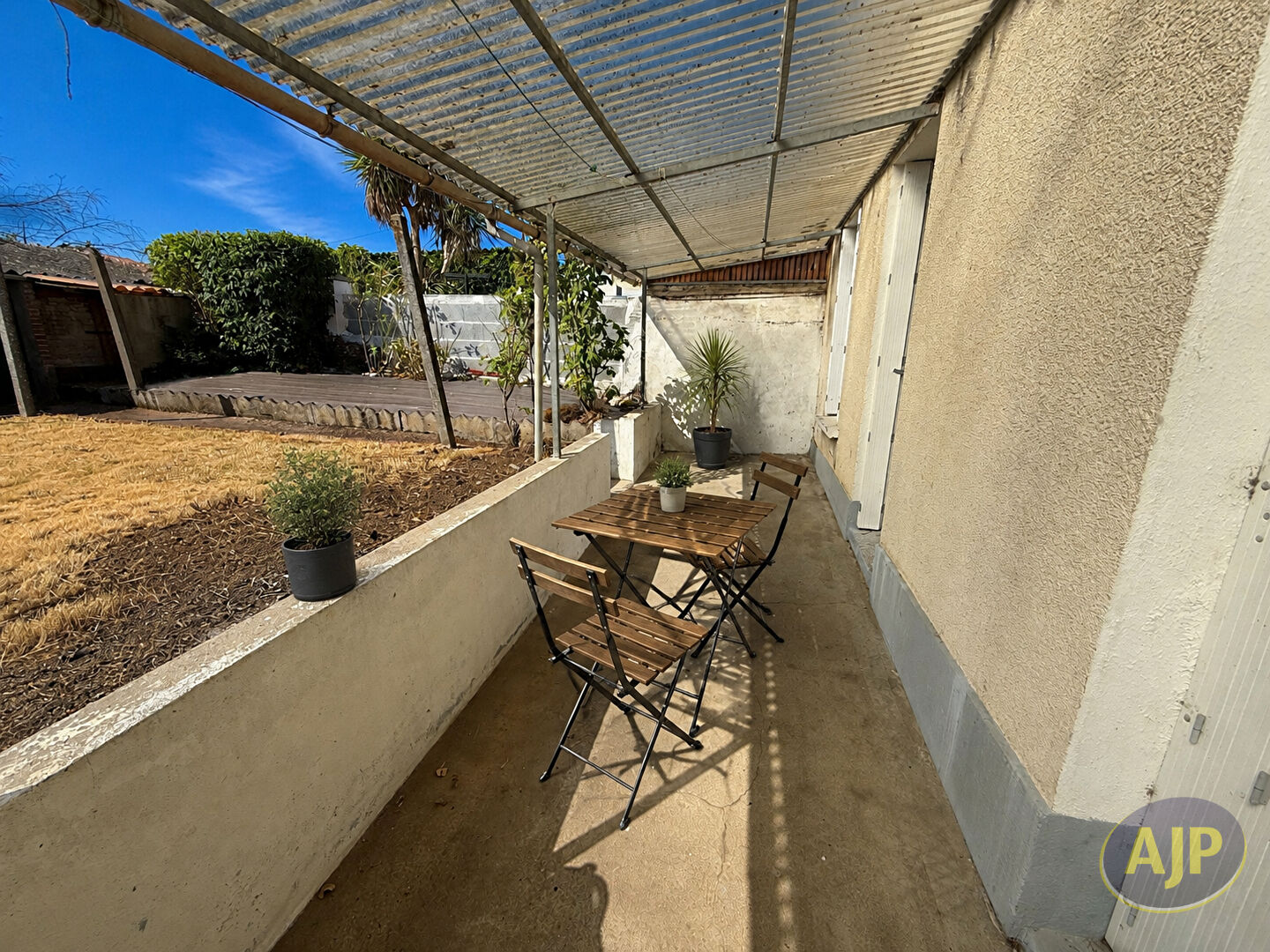 Maison - photo 1