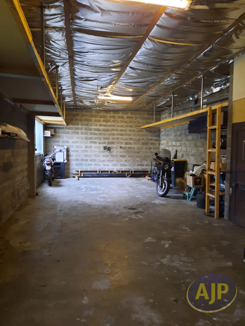 Garage 60 m2 Hauteur sous plafond  de 3.50 - photo 1