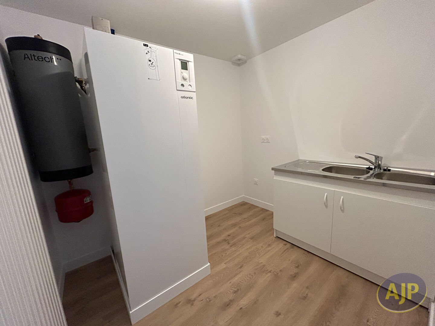 Maison - photo 7