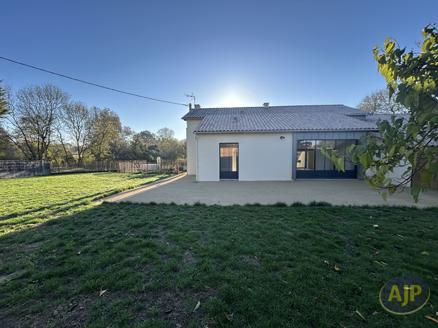 Maison - photo 13