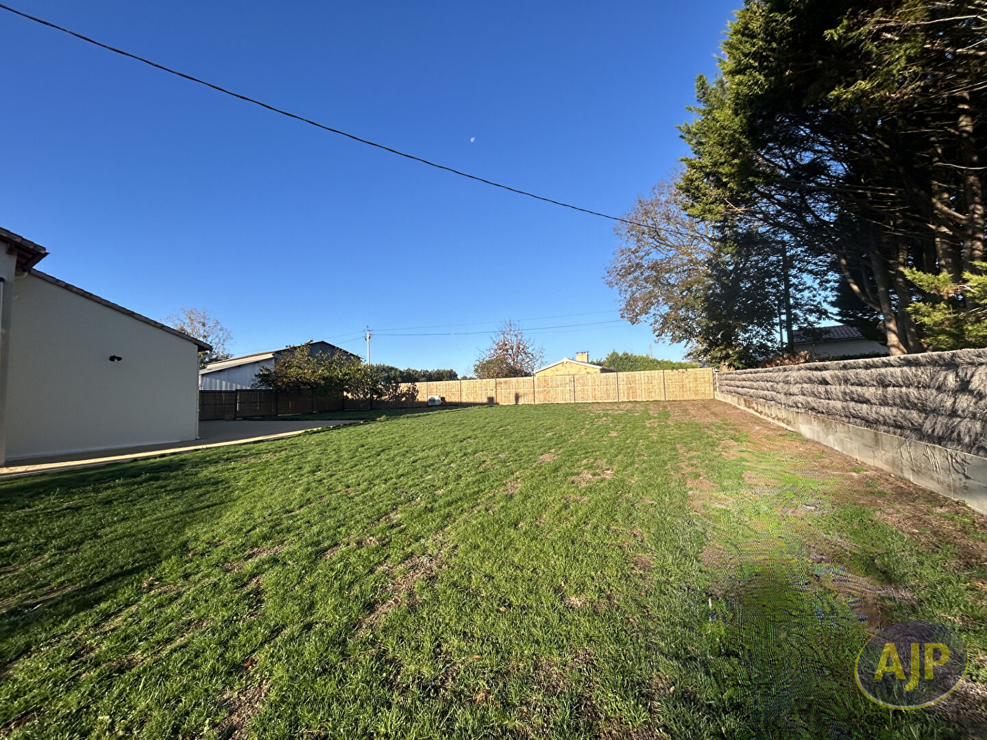 Maison - photo 15