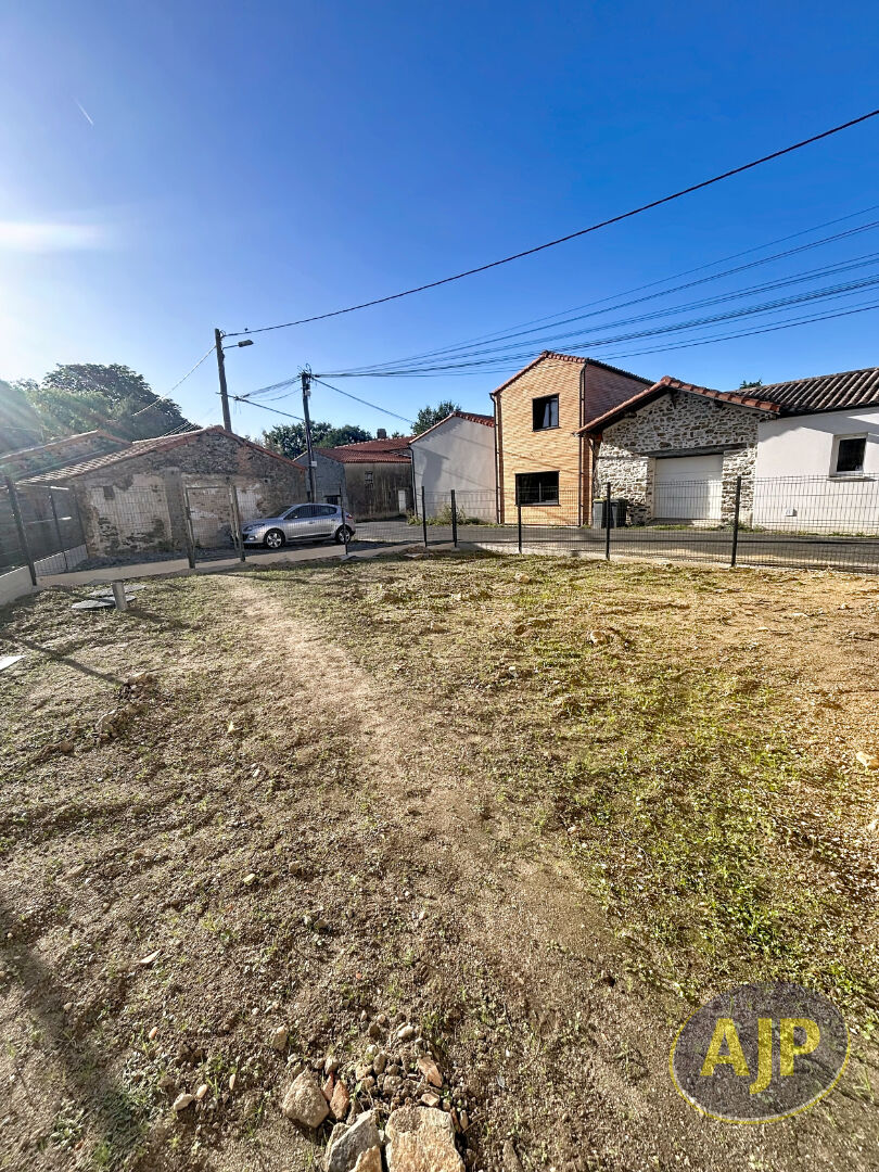 MAISON 3 CHAMBRES - GENESTON - photo 12