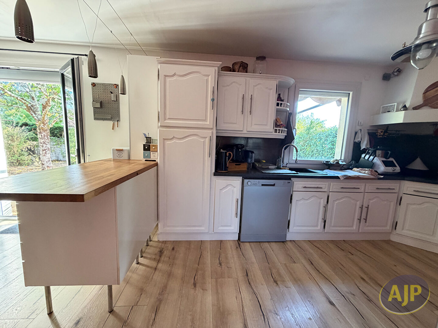 Maison proche bourg - photo 4