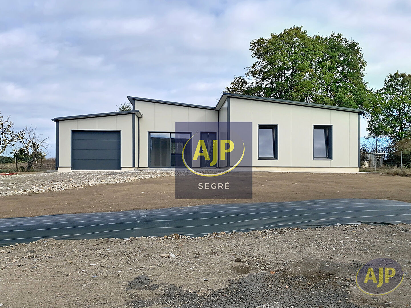 Maison neuve plain-pied clée en main 112 m² Ombrée d'Anjou - photo 1