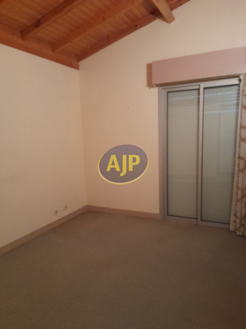 Maison Le Verdon Sur Mer 6 pièce(s) 150 m2 - photo 8