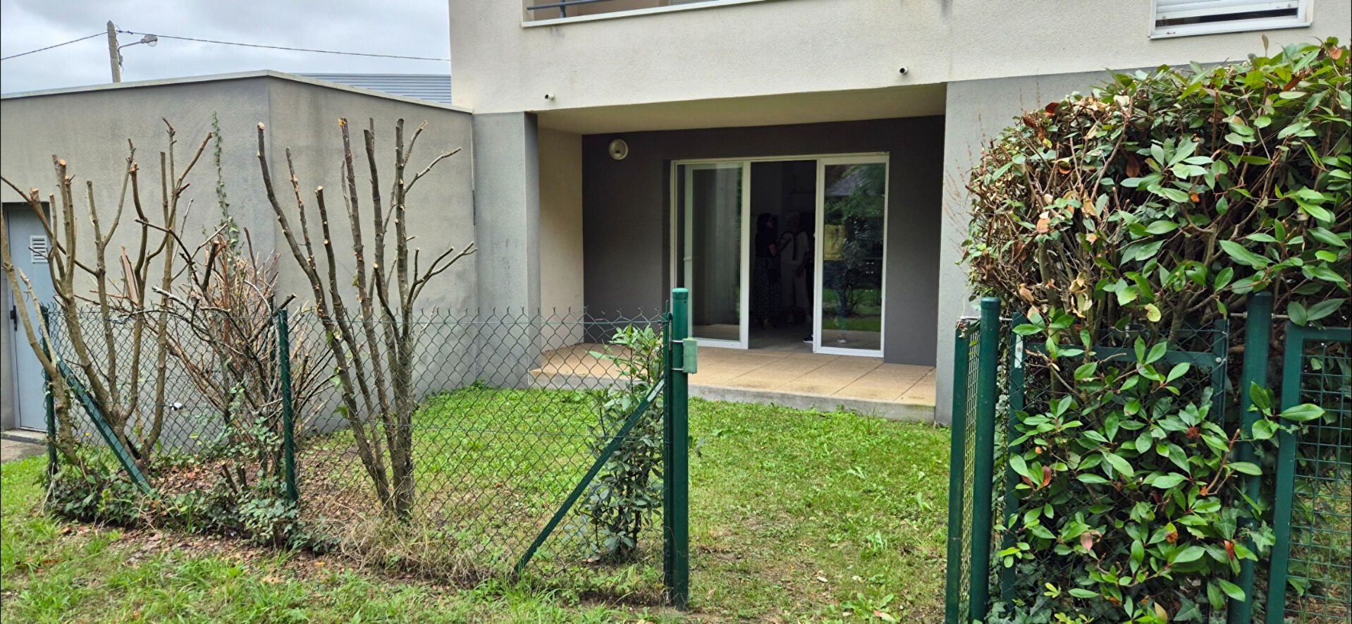 Appartement 2 pièces en rez de jardin - photo 2