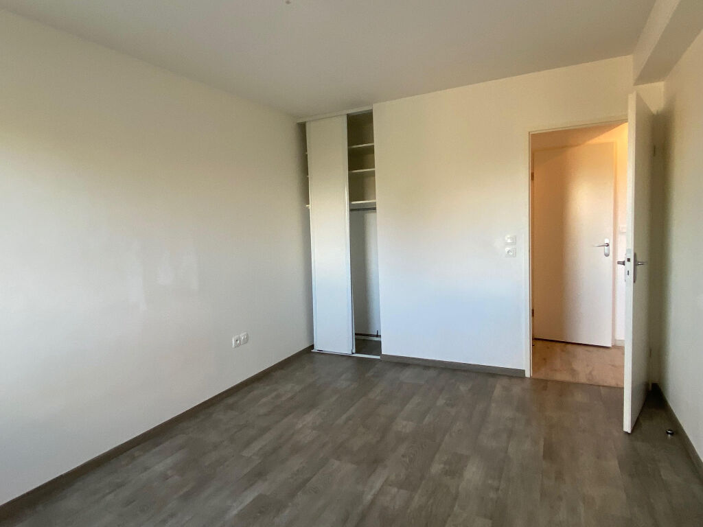 APPARTEMENT T3 TERRASSE COUERON - photo 4