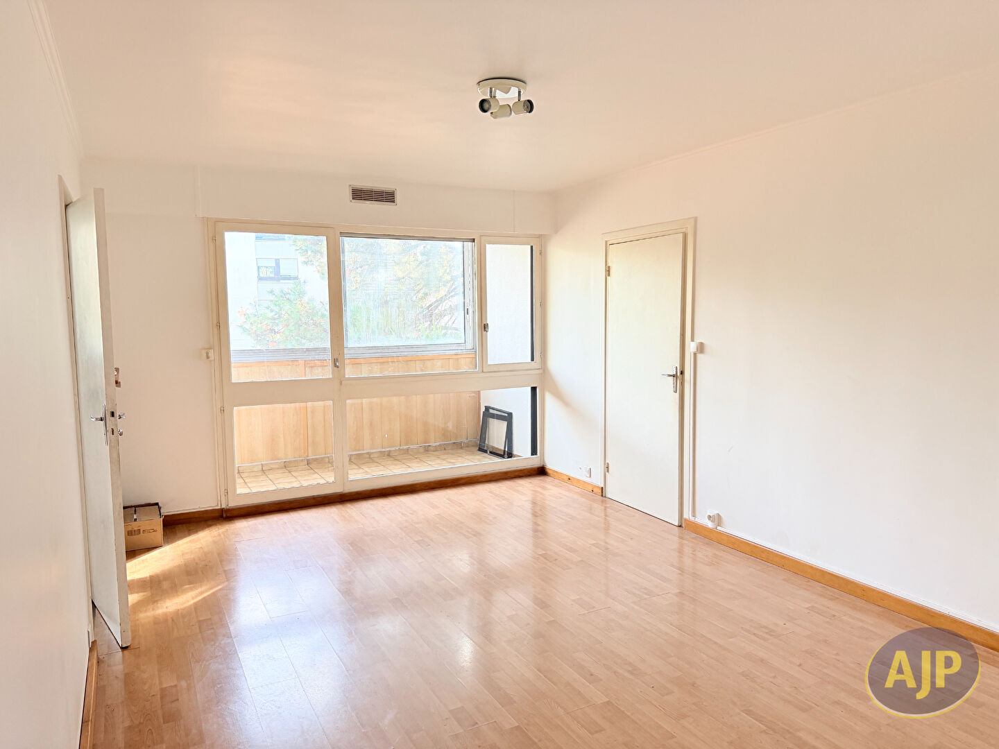 APPARTEMENT T2 ST HERBLAIN - photo 2