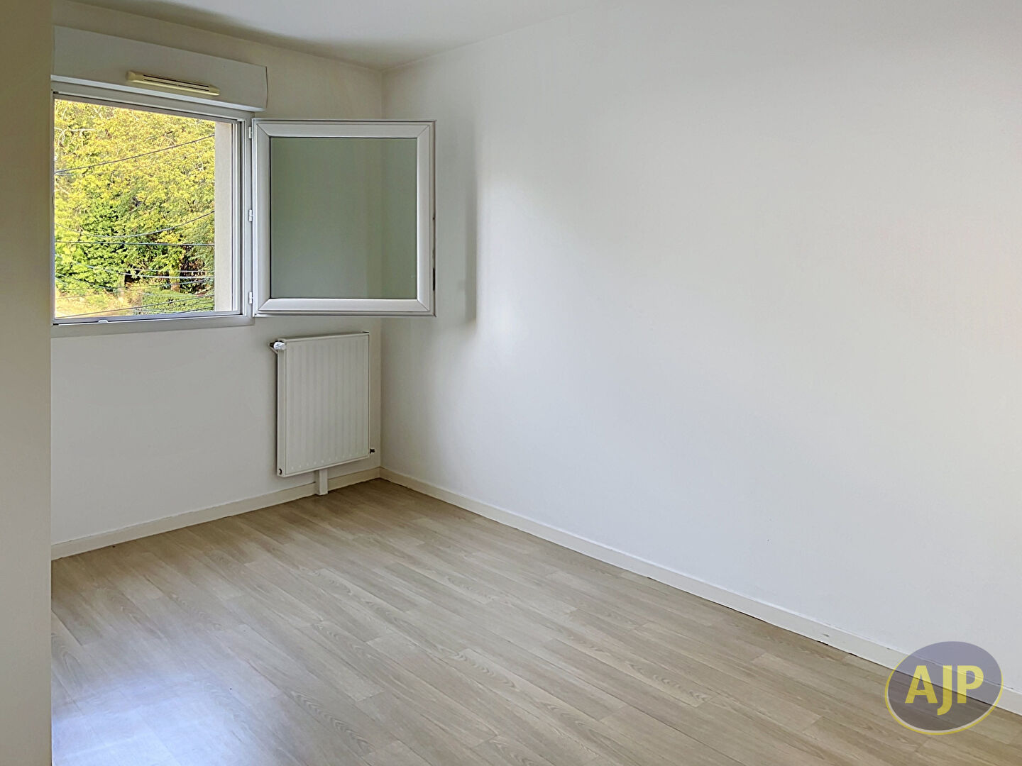 T3 2 Chambres ST HERBLAIN BOURG - photo 6