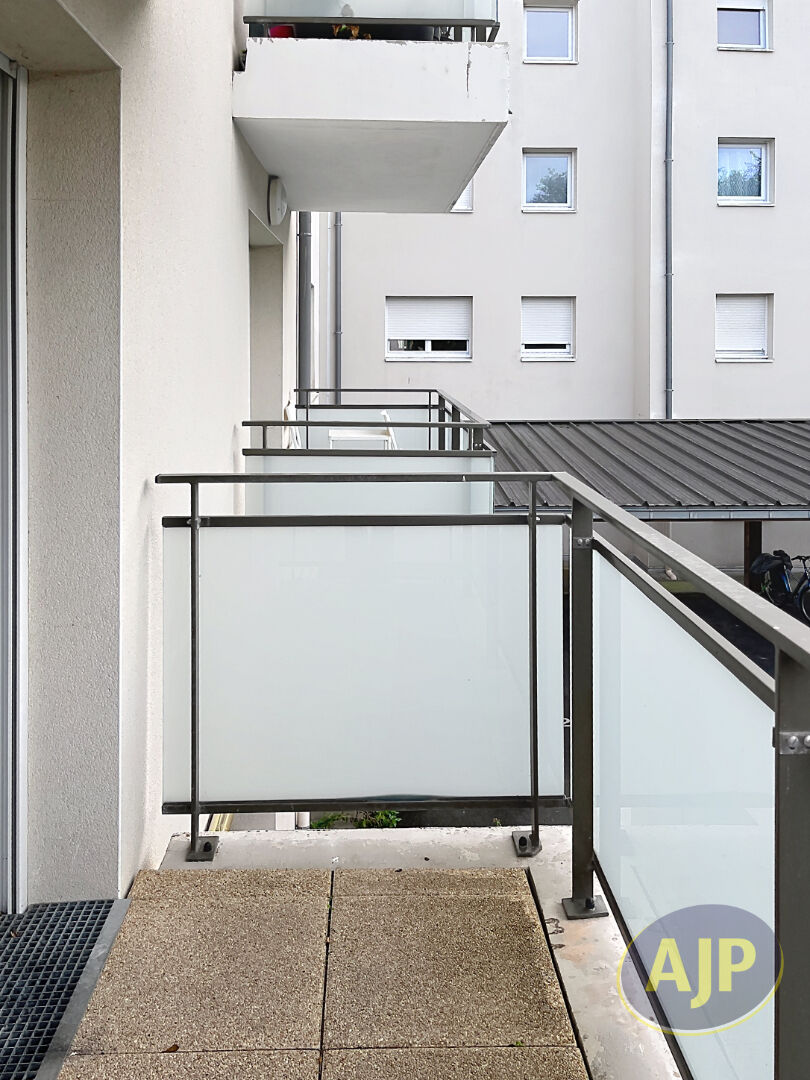 T3 2 Chambres ST HERBLAIN BOURG - photo 12