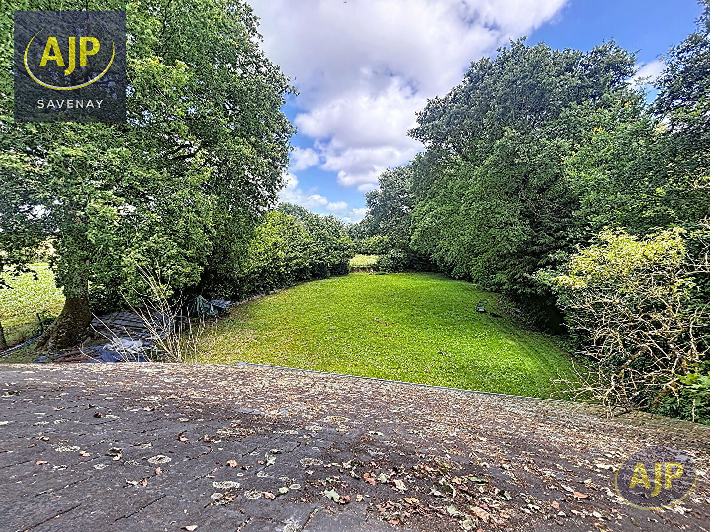 LONGERE 200M2 CAMPBON - photo 4