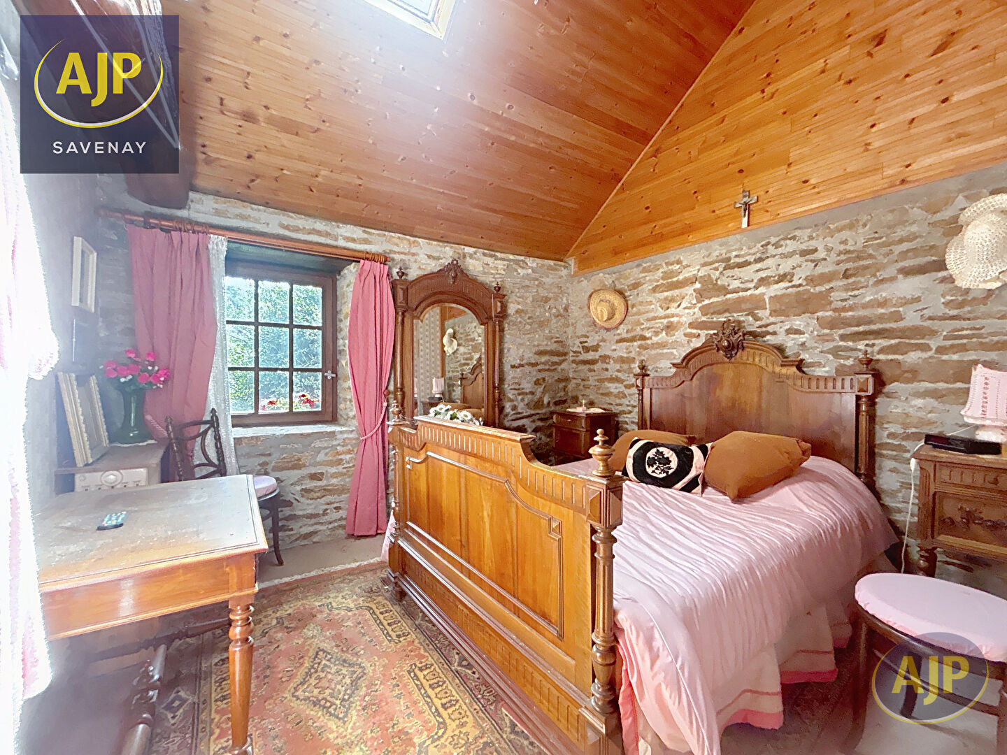 LONGERE 200M2 CAMPBON - photo 7