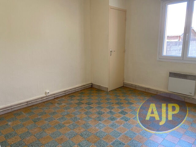 A LOUER - SAINT JULIEN DE CONCELLES - Maison T2 - photo 3