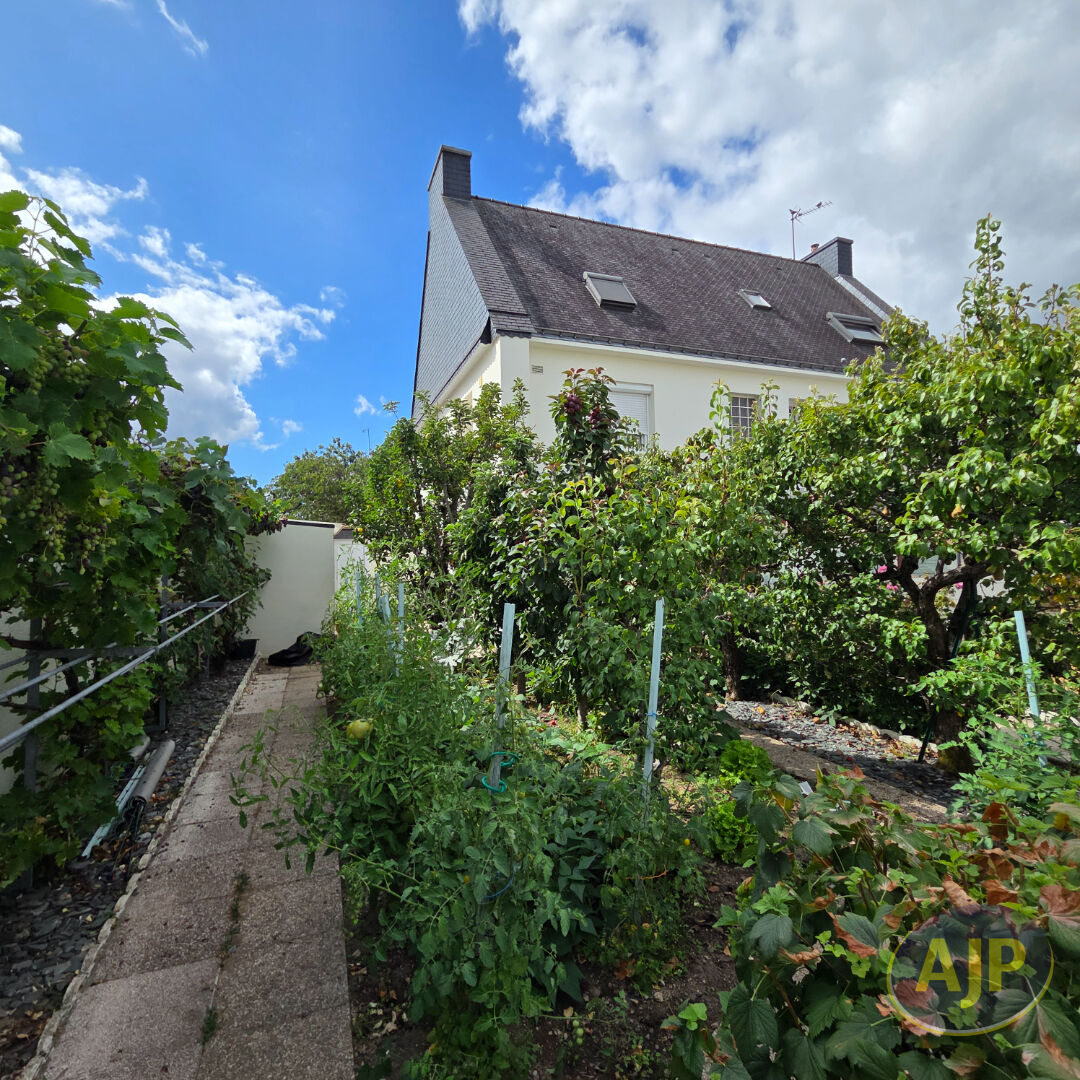 VANNES - photo 2