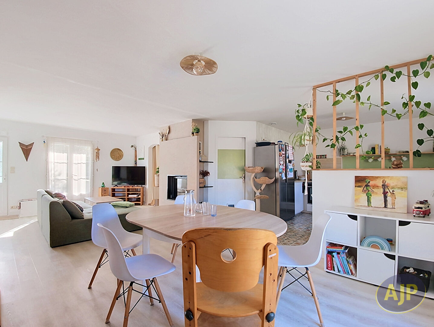 Maison contemporaine de plain-pied au calme, proche des commodités ! - photo 2