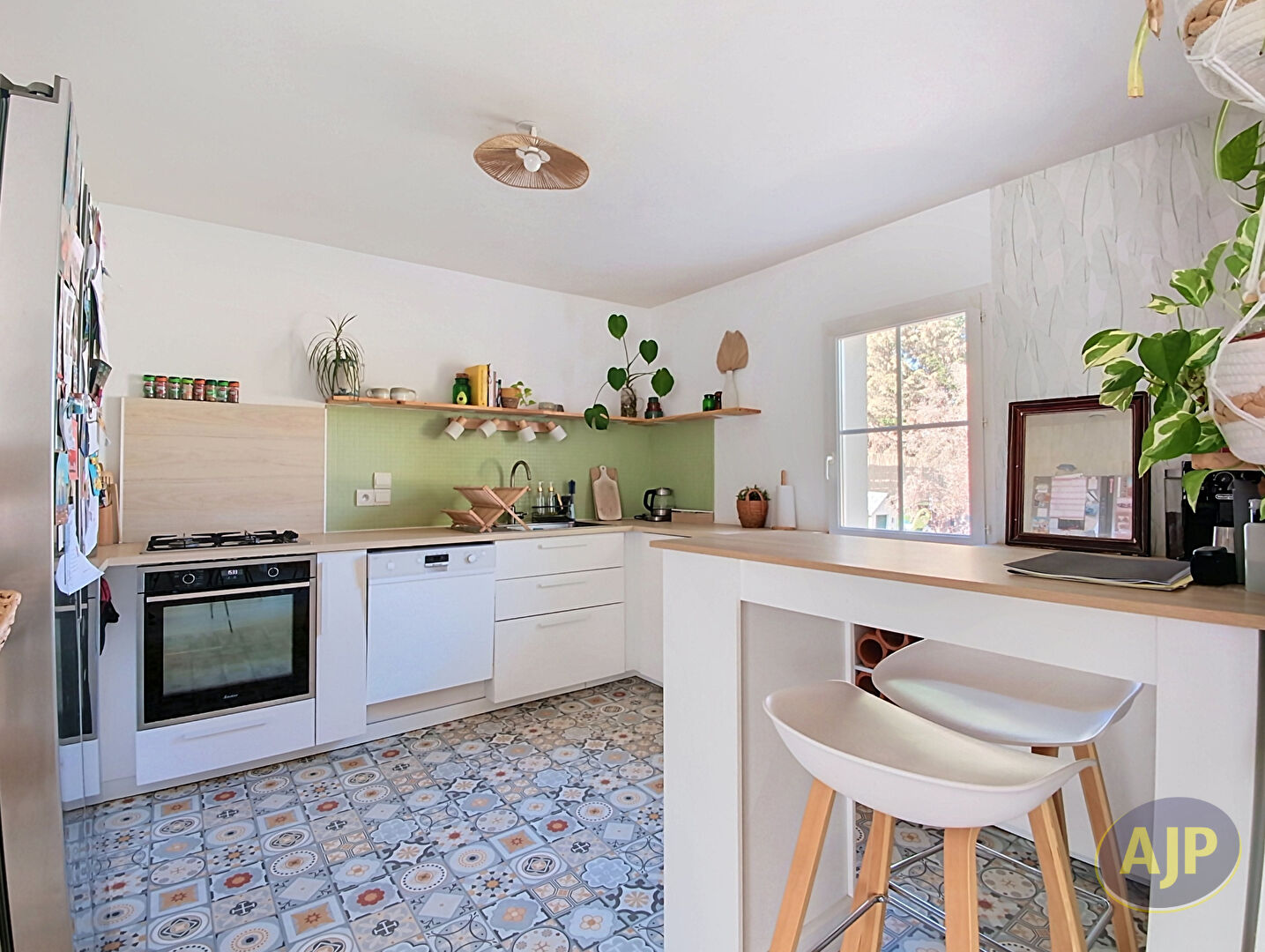Maison contemporaine de plain-pied au calme, proche des commodités ! - photo 4