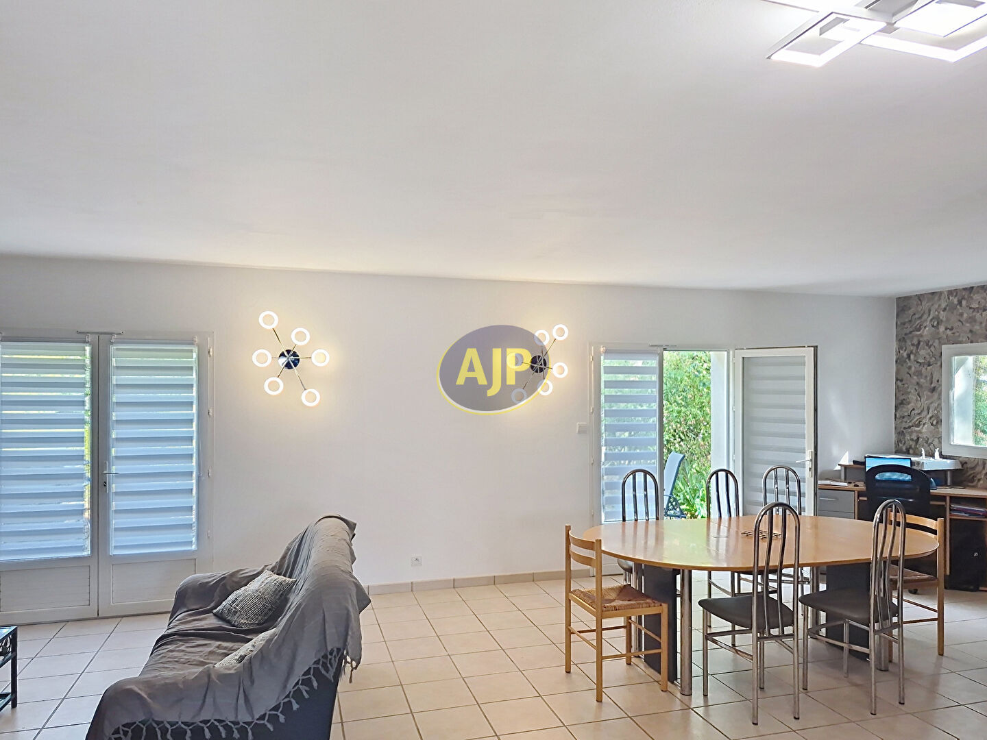 Maison - photo 7