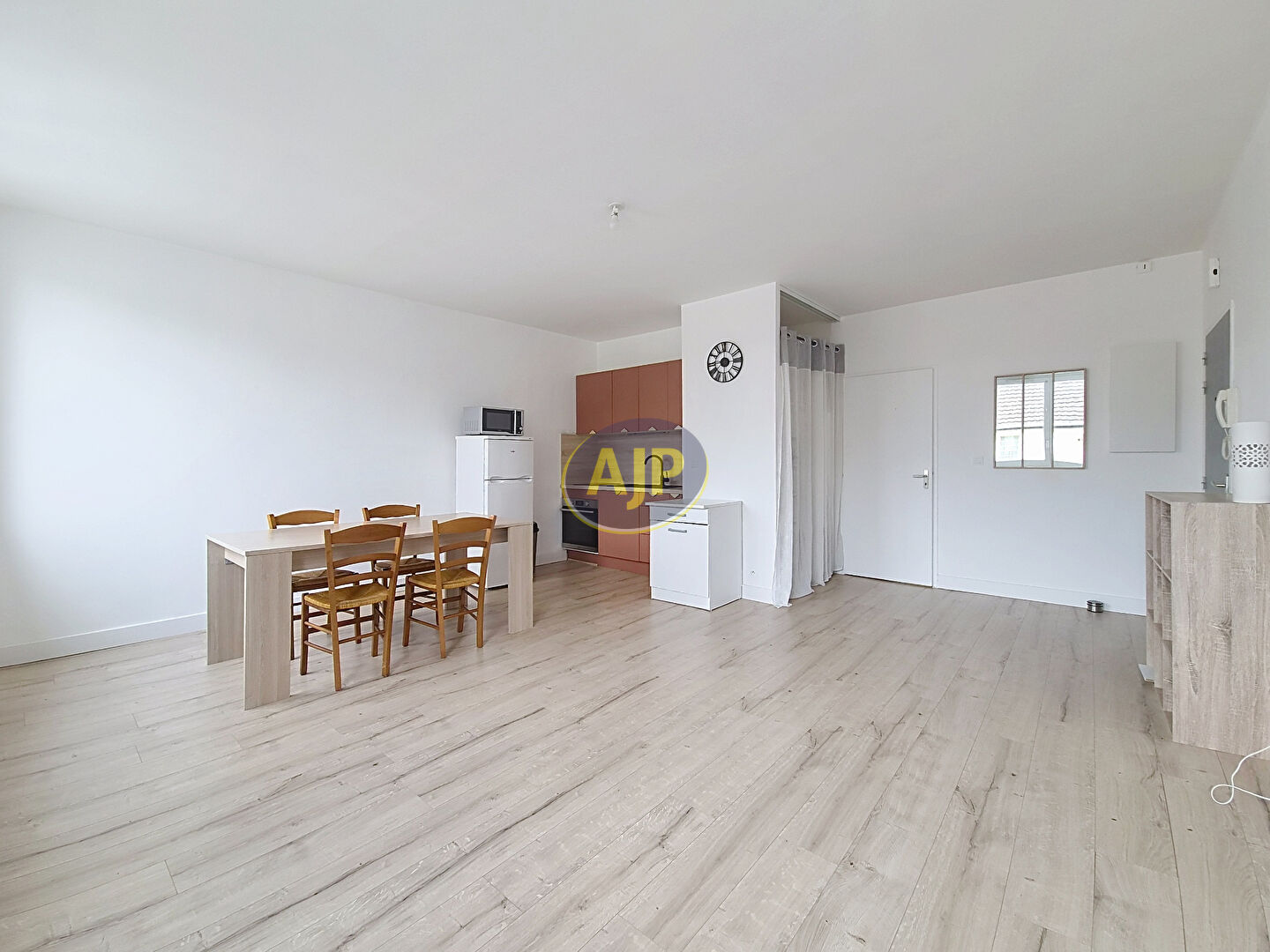 Appartement Paimboeuf 2 pièce(s) 48.33 m2 - photo 1
