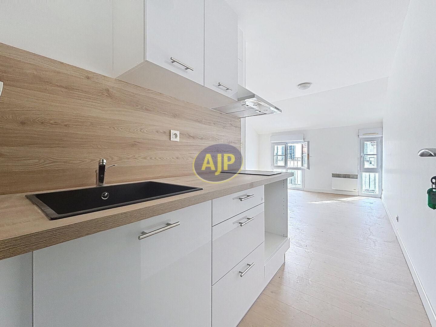Appartement Rochefort 1 pièce - photo 1