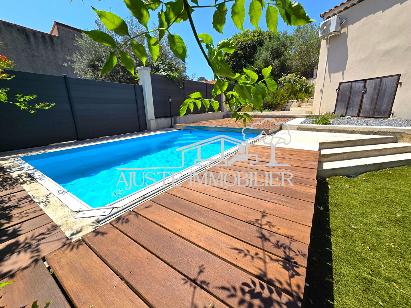 Maison 5 Pièces avec dépendance et piscine