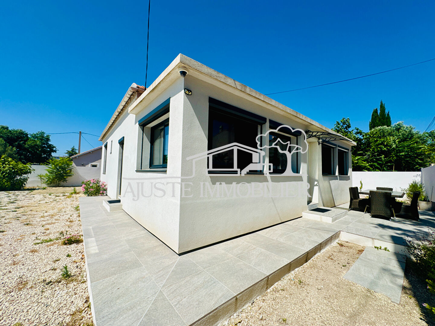 Photo Maison Marignane 4 pièce(s) 130 m2 image 2/6