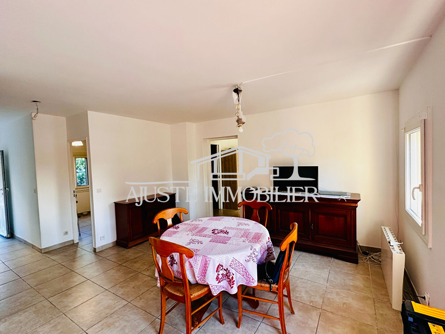 Agence immobilière de Ajuste Immobilier Saint-victoret