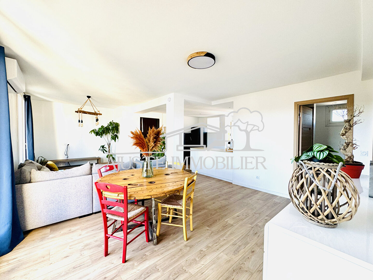 Photo Appartement Martigues 3 pièces 75 m2 image 2/6