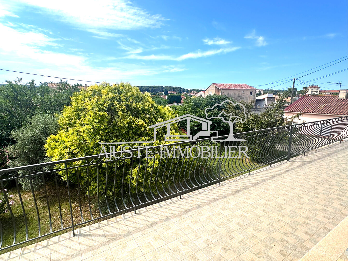 Photo Appartement Saint Victoret 5 pièce(s) image 6/6