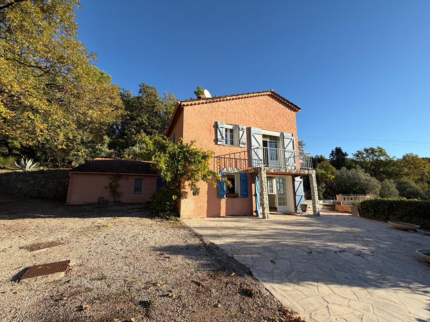 Maison Seillans à rénover***Sous-offre***