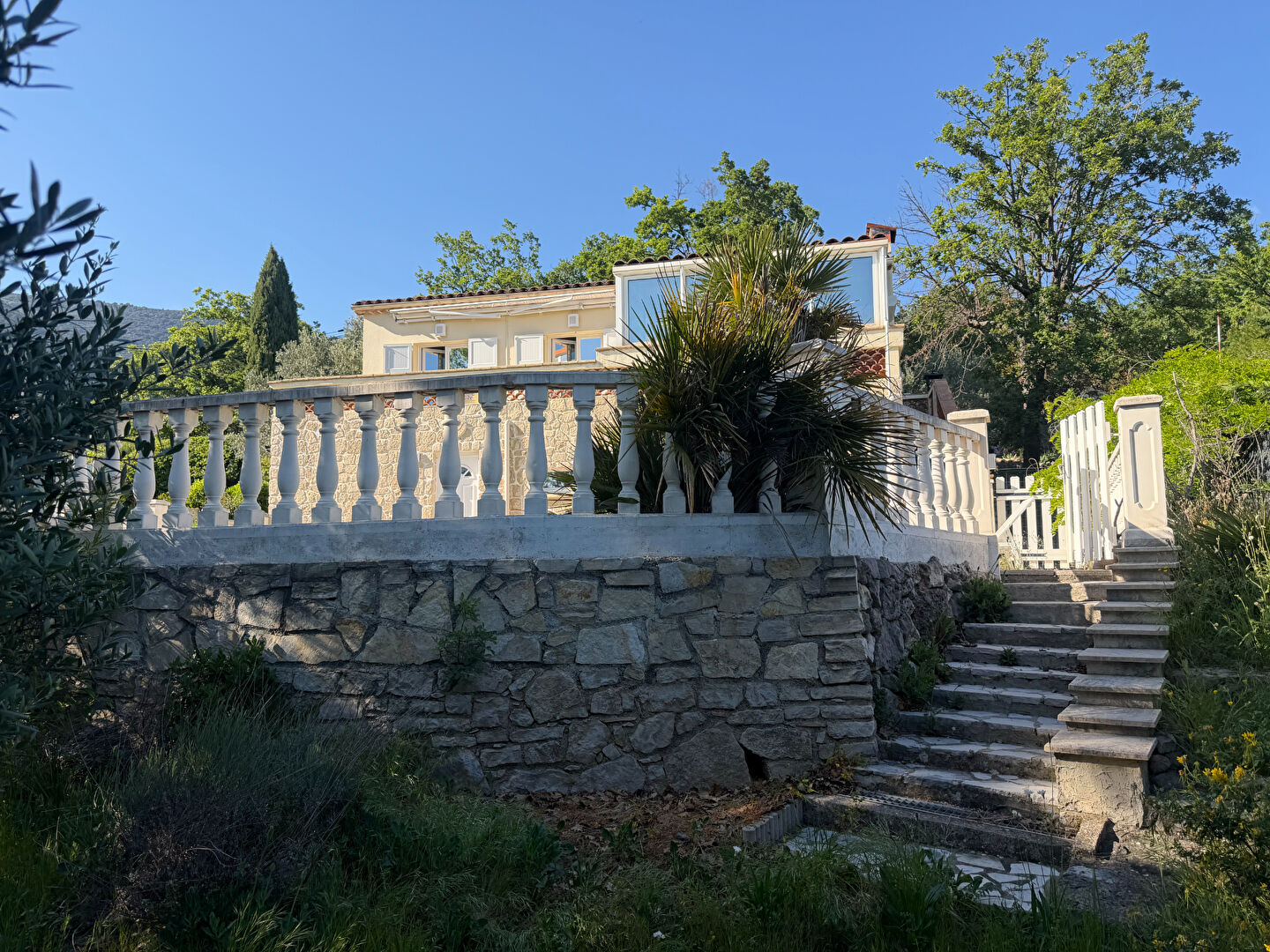 Agence immobilière de AR2 immobilier Seillans