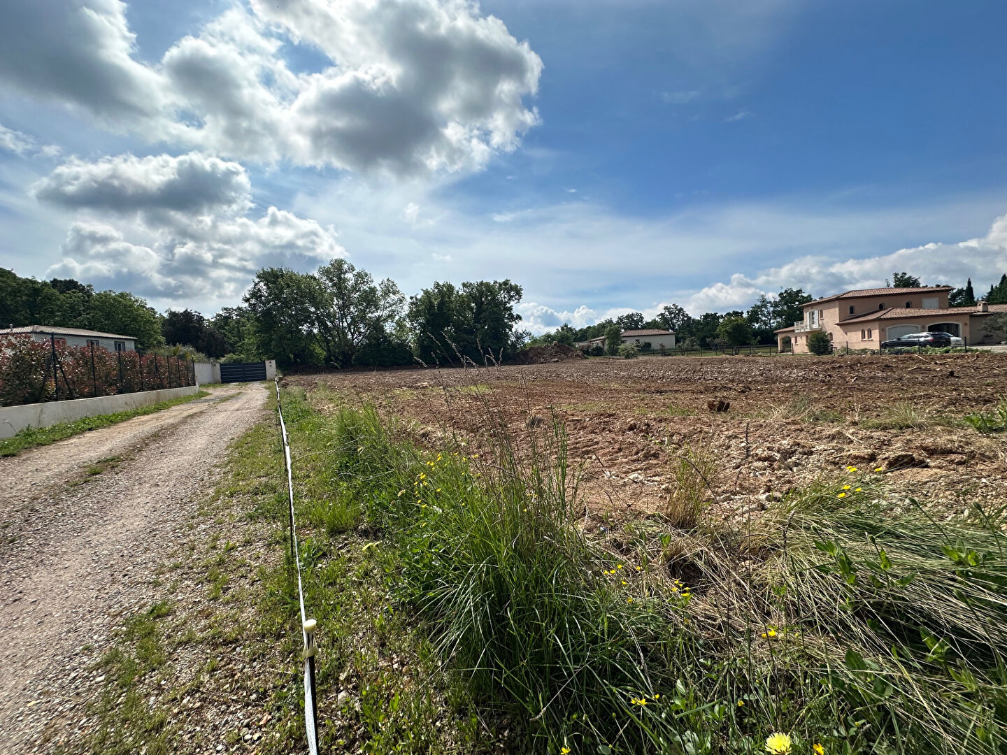 Photo Callian, terrain constructible image 2/2