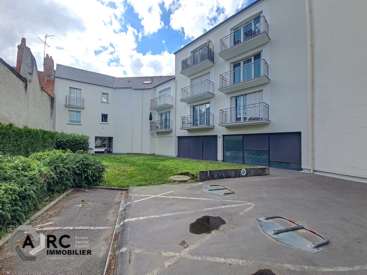 Agence immobilière de 
 Arc Immobilier Orléans - La Chapelle - Arc immobilier 

