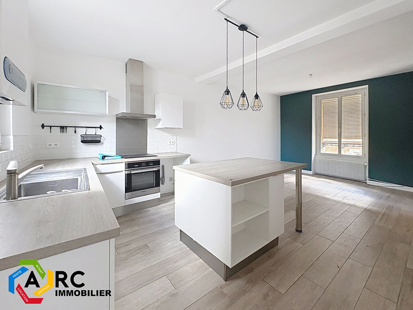 Agence immobilière de 
 Arc Immobilier Orléans - La Chapelle - Arc immobilier 
