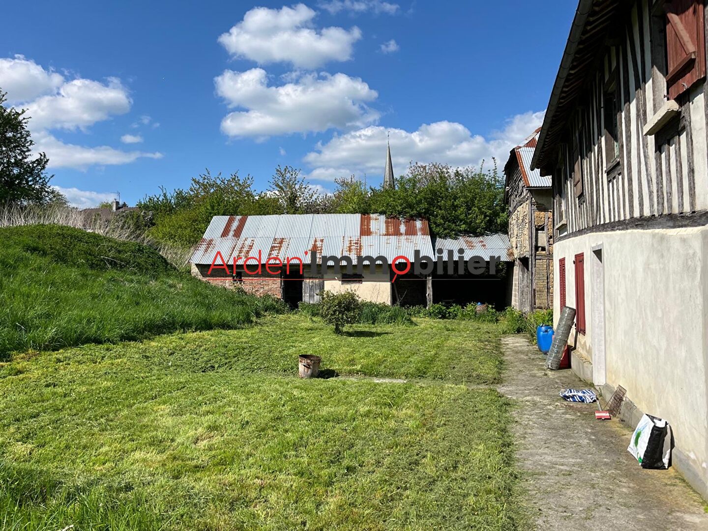 Photo Maison à vendre secteur CHAUMONT-PORCIEN  - Référence 12594 image 6/6