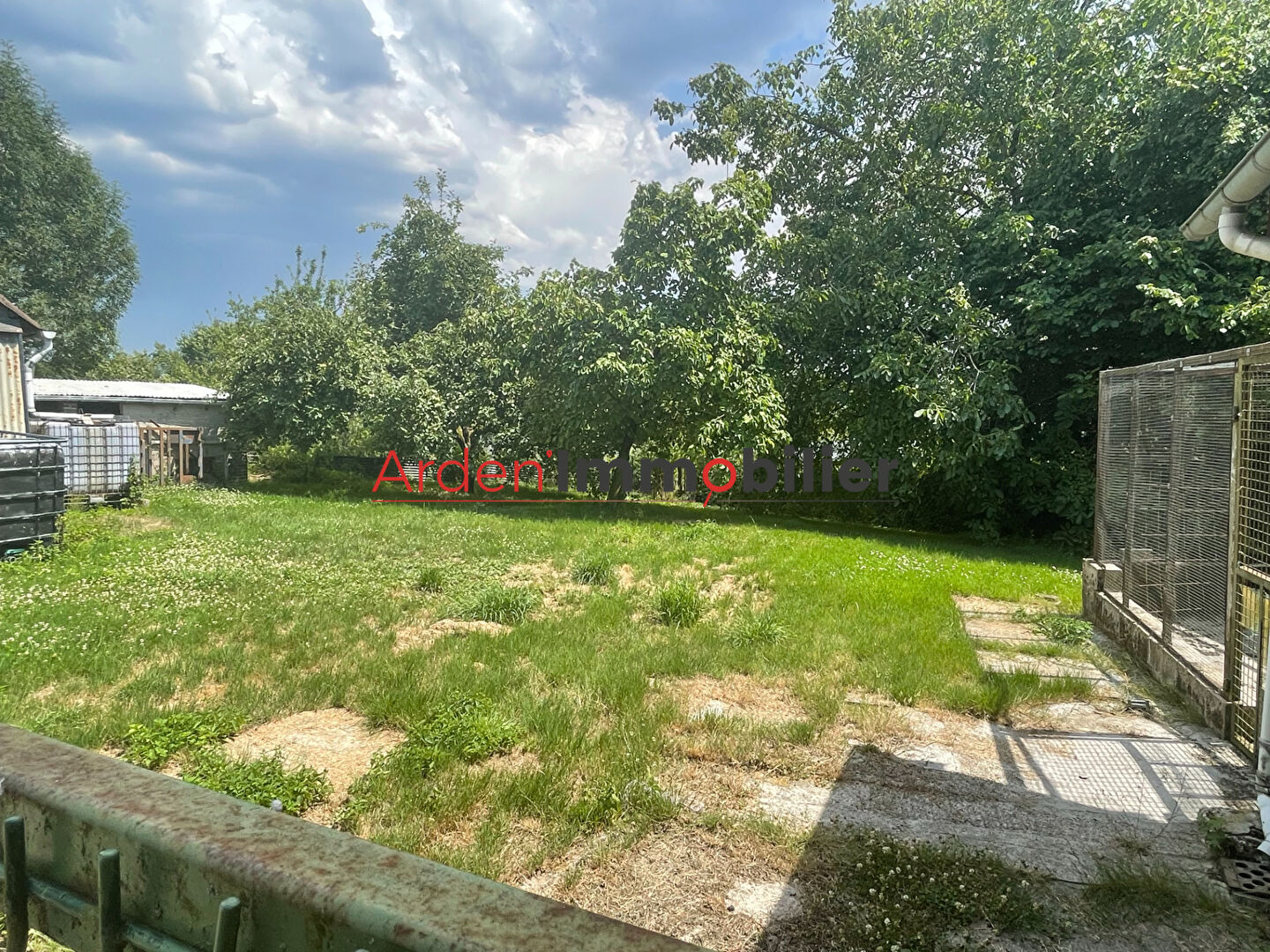 Photo À vendre 2 Granges sur le secteur de Rocquigny image 2/5