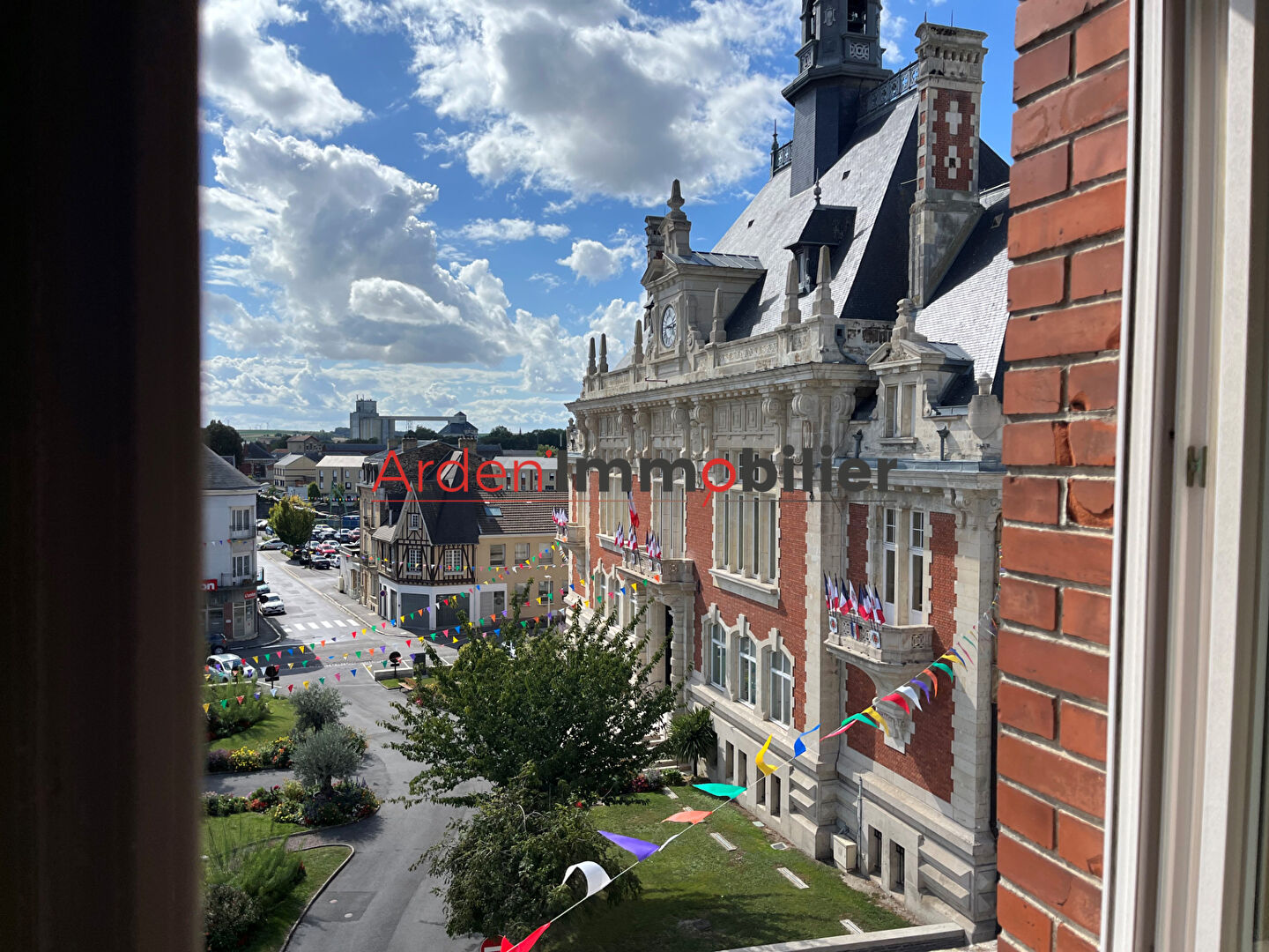 À vendre : Appartement spacieux de 5 pièces à Rethel