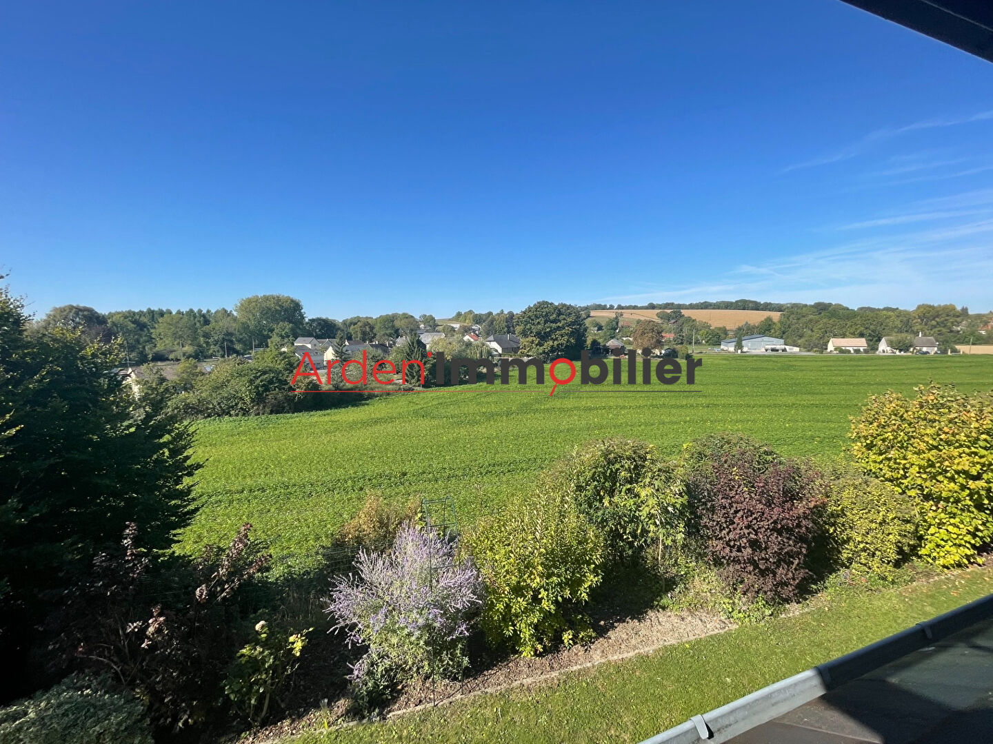 Photo Maison à vendre Secteur Château Porcien - 7 pièces, 4 chambres, très bon état image 1/6